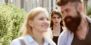 How to make a boy fall. The 5 Top Giveaway Signs Your Ex Is In A Rebound Relationship