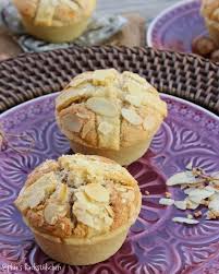 Dass Man Unter Leipziger Lerchen Ein Sachsisches Marzipangeback Ohne Marzipan Versteht Konnte Ich Mir A Leipziger Lerchen Lebensmittel Essen Backrezepte