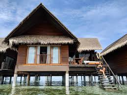La imagen de las islas maldivas siempre ha estado ligada a resorts de lujo dedicados al placer de los sentidos. Que Hotel Elegir En Maldivas Sin Arruinarte Imanes De Viaje