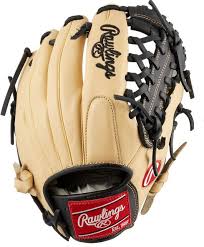 This is because outfielders need a larger pocket to assist with pop flies while infielders need a smaller. 9 Best Baseball Gloves For 2021 By Position Batdigest Com