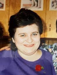 Mary Commodore's Instagram, Twitter & Facebook