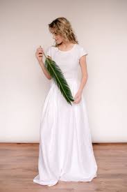 Brautkleid fließender stoff seide brautkleid brautkleid seide hochzeitskleid seide hochzeitskleid leinen brautkleid baumwolle seide hochzeitskleid maxikleid seide leinen maxikleid maxikleider. Hochzeitskleid Aus Leinen Handgefertigt Von Cozyblue Litauen Vilnius Cosyblue Leinen Lassige Brautkleider Hochzeitskleid Leinen Hochzeitskleid