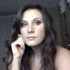 Erin Bragg (@ErinBragg)