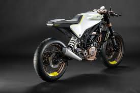 spied husqvarna vitpilen caught testing soon to go into production バイク ハスキー 車