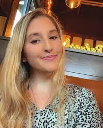 Gina Mabry's Instagram, Twitter & Facebook