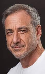 Cathy Grismore's Instagram, Twitter & Facebook