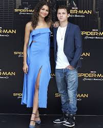 He elaborated by saying that he wants to protect any future girlfriend from online vitriol if he was. Spider Man Star Tom Holland Met His Girlfriend Zendaya S Family Her Parents Loved Him Married Biography