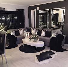 ℙ𝕚𝕟𝕥𝕖𝕣𝕖𝕤𝕥 𝕜𝕤𝕝𝕒𝕪𝕟𝕟𝕟 Small Living Room Decor Black Living Room Living Room Decor