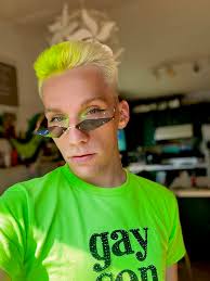 Dying to know what Melanie song I am 😂😅