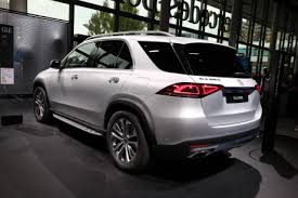 Mercedes Gle 350 De Et Glc 300 E Versions Hybrides A Francfort 2019