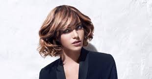 Coupe de cheveux femme long degrade effile avec frange. La Bonne Coupe Pour Les Cheveux Mi Longs Magazine Avantages