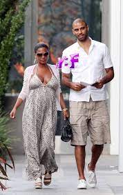 Bumpin Love Nia Long Her Baby Bump Take A Stroll With Baby Daddy Ime Udoka The Young Black And Fabulous