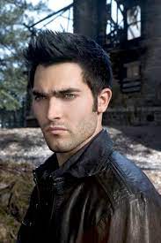 In this episode we explore the relationship between stiles and derek from teen wolf, a subject of much debate. Derek Hale Quotes Tv Fanatic