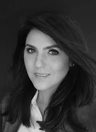 Lara Goodwin's Instagram, Twitter & Facebook