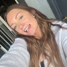 Harlan Davis's Instagram, Twitter & Facebook