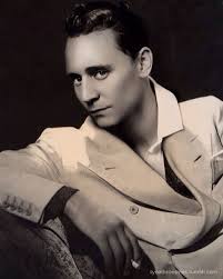 Tom rocks the classic Old Hollywood look!