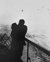 Pin Heatherdelamorton Couple Romantic Vintage Photography Vintage Couple