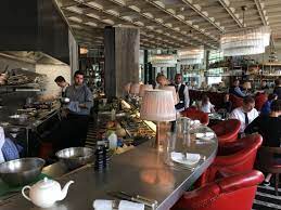 ( 3 bewertungen und erste frage stellen ) zur restaurant suche. Open Kitchen Chef Show Live Picture Of Cecconi S Berlin Tripadvisor