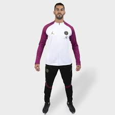 Aggregate score {{ mactrl.match.homescoreaggr }} : Paris Saint Germain 2020 2021 Men Tracksuit Jordan Mitani Store
