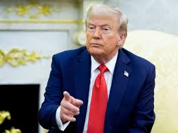 donald trump says something big could happen talks about noble prize कुछ बड़ा होने वाला है; डोनाल्ड ट्रंप का किस पर इशारा, नोबेल पर भी बताई अपनी चाहत, International Hindi News -