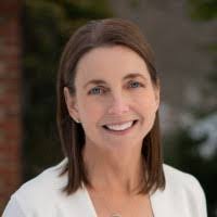 April Fitzgerald's Instagram, Twitter & Facebook