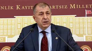Tartışma, ülkücü camia ile ak partililer arasında bir söz düellosuna dönmeye başladı. Umit Ozdag Kimdir
