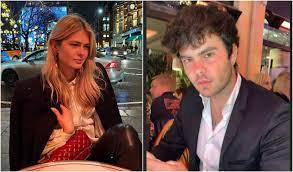 Check spelling or type a new query. Amalia Kwstopoyloy Ypodexthke To Neo Etos Me Ton Gio Ths Menegakh Vita Gr