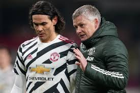 View manchester united fc scores, fixtures and results for all competitions on the official website of the premier league. Solskjaer Edinson Cavani Yet To Decide Manchester United Future
