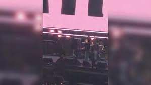 Oasis Rend Hommage à Ozzy Osbourne à Wembley! Vous ne devinerez jamais! - Imagen principal del artículo