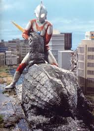 サービス終了のお知らせ 帰ってきたウルトラマン 巨大ヒロイン 特撮ヒーロー