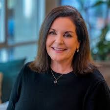 Jennifer Mcgovern's Instagram, Twitter & Facebook