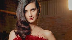 Tuba buyukustun arab fans shared a photo on instagram: ØªÙˆØ¨Ø§ Ø¨ÙˆÙŠÙˆÙƒØ³ØªÙˆÙ† Ù„ÙŠØ³Øª Ù…ØºØ±Ù…Ø©