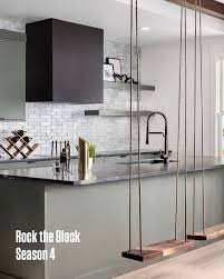 Page Turner - Page Turner added a new photo.