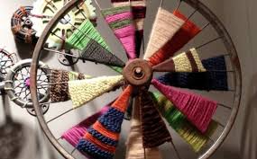 39 Upcycling Ideen Mit Alten Fahrradreifen Selbstgemachte Wandkunst Upcycling Ideen Fahrradreifen