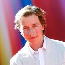 Tamara Ralph sweetens haute couture with pastel colours for Spring 2025