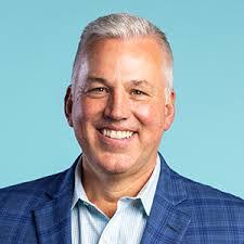 Scott Paddock's Instagram, Twitter & Facebook