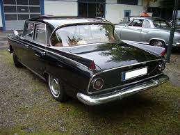 Heckansicht Eines Borgward 2 3l 1960 1962 Borgwardtreffen An Der Essener Dampfe Am 25 08 2013 Deutsche Autos Historisches Fahrzeug Schone Autos