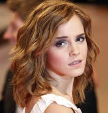 Today's post is all about the hair texture and length of the moment: 30 Wavy Medium Hairstyles Ideas For Women Hairdo Hairstyle