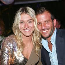 Undercover seizoen 1 vanaf vrijdag 20 november te. Rafael Van Der Vaart Estavana Polman Klein Jesslynn Beim Babyturnen Gala De