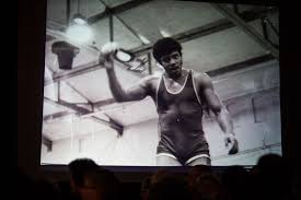 Http Now Uiowa Edu Files Now Uiowa Edu Degrasse Tyson 8 Jpg College Wrestling School Photos Neil Degrasse Tyson