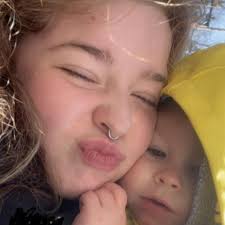 A random question but does anyone know what make of mattress is