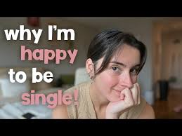 How to be Happy Being Single: The Importance of Being Single
