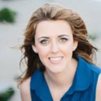 Laura Donahue's Instagram, Twitter & Facebook