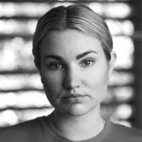 9 "Esther Pearce" profiles