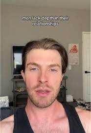 Summer Spence's Instagram, Twitter & Facebook