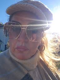 Hello November! It's a great day for Sip & Stroll: Holiday ™️ November 1,  noon-4pm Middleborough Town Hall