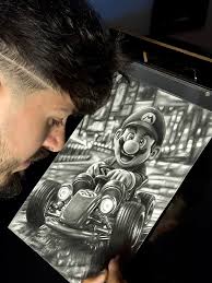 🔴🔵DESENHEI O MARIO KART🔴🔵 Desenho feito com a técnica: grafite sobre  papel, em homenagem a um dos maiores clássicos de todos os tempos.  ORÇAMENTOS VIA WHATS APP, LINK DISPONÍVEL NA BIO. #desenho #
