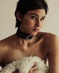 Diana Audelo's Instagram, Twitter & Facebook