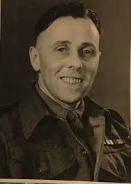 17/11/1950 Chesterfield Post Office war memorial.