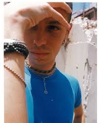 Fresh out of a visual arts degree, Daniel Browning started at the ABC way  back in 1994. After completing a cadetship, he landed his dream job in the  @triple_j newsroom (swipe for